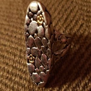 Size 7 ladies large ring.  18k GE